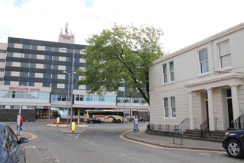 Townhouse Apartments Ayr Buitenkant foto