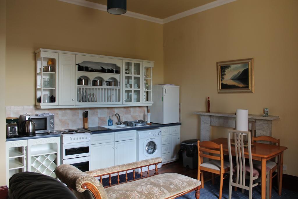 Townhouse Apartments Ayr Buitenkant foto